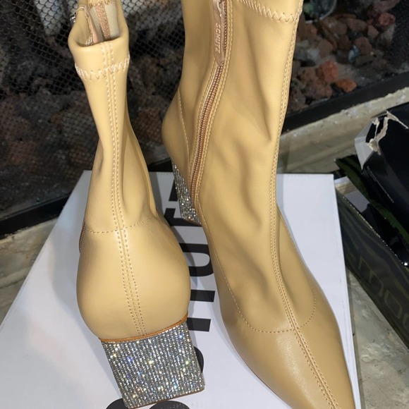 Schultz Caramel Midcalf Boots Crystal Bling Dimensional Heel Brand new. Size 11 - Picture 2 of 6